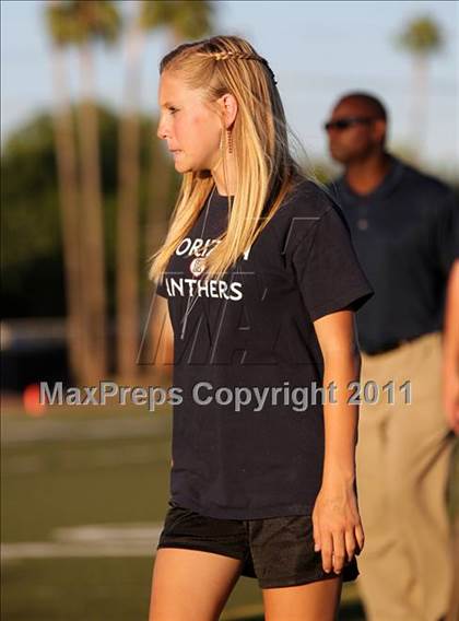 Thumbnail 1 in Horizon vs. Sierra Canyon photogallery.