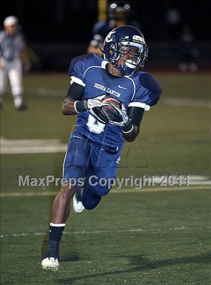 Thumbnail 3 in Horizon vs. Sierra Canyon photogallery.