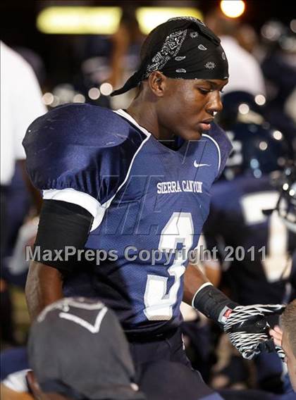 Thumbnail 1 in Horizon vs. Sierra Canyon photogallery.