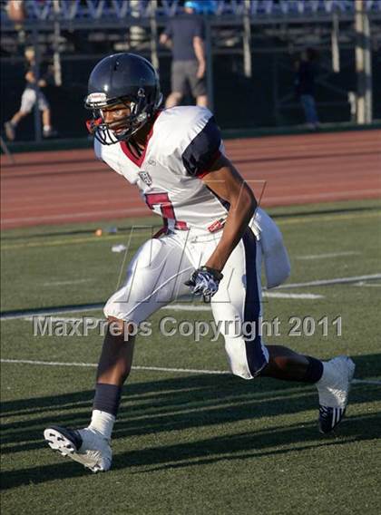 Thumbnail 3 in Horizon vs. Sierra Canyon photogallery.