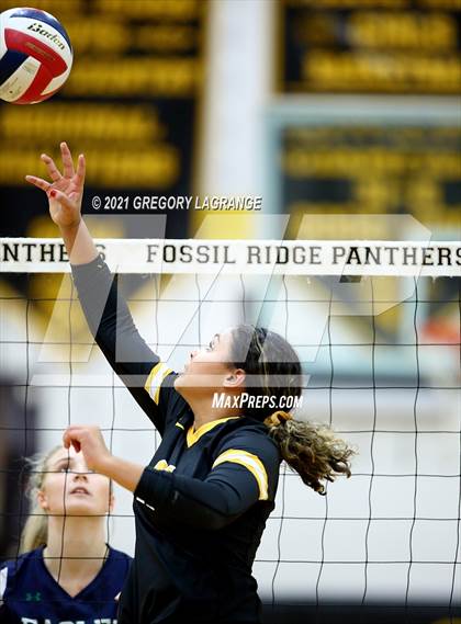 Thumbnail 2 in V.R. Eaton vs Fossil Ridge photogallery.