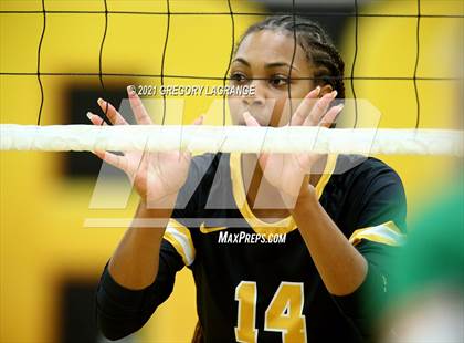 Thumbnail 1 in V.R. Eaton vs Fossil Ridge photogallery.