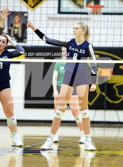 Thumbnail 3 in V.R. Eaton vs Fossil Ridge photogallery.