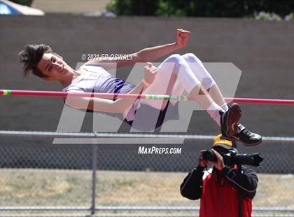 Thumbnail 1 in Pittsburg Relays (High Jump) photogallery.