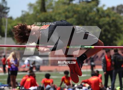 Thumbnail 2 in Pittsburg Relays (High Jump) photogallery.