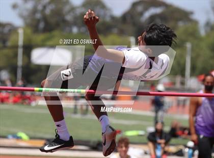 Thumbnail 3 in Pittsburg Relays (High Jump) photogallery.