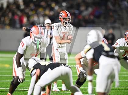 Thumbnail 2 in Bridgeland vs Conroe (Area Playoff) photogallery.