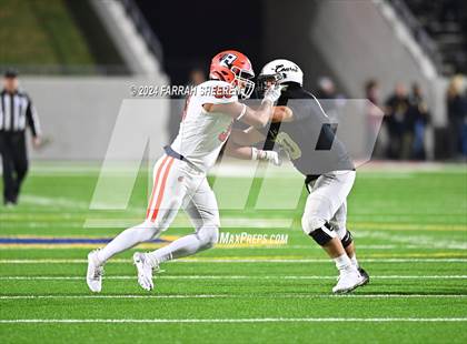Thumbnail 3 in Bridgeland vs Conroe (Area Playoff) photogallery.