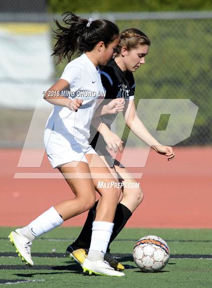 Thumbnail 1 in Aliso Niguel vs. Hart (Aliso Cup Tournament) photogallery.