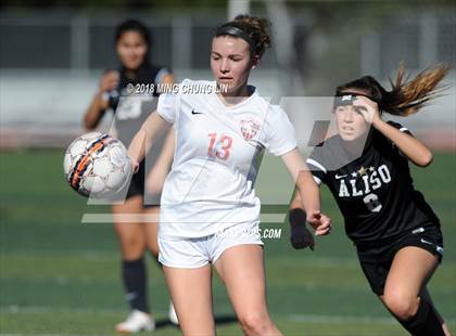 Thumbnail 2 in Aliso Niguel vs. Hart (Aliso Cup Tournament) photogallery.