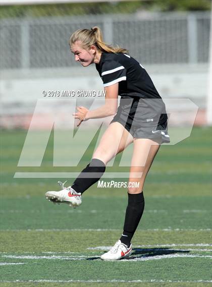 Thumbnail 3 in Aliso Niguel vs. Hart (Aliso Cup Tournament) photogallery.
