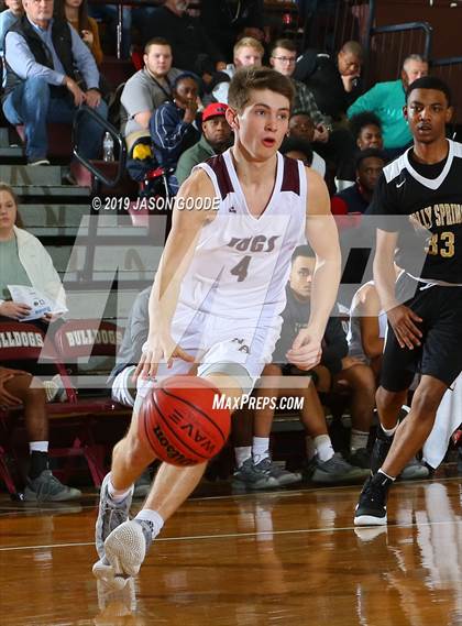 Thumbnail 3 in New Albany vs. Holly Springs (Hotbed Classic) photogallery.