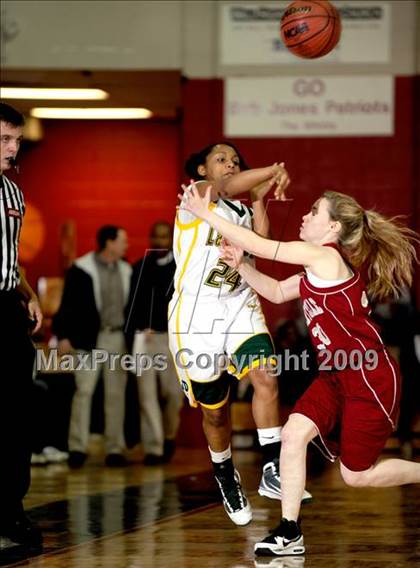 Thumbnail 2 in Hartselle vs. Jeff Davis (Huntsville Times Ladies Classic) photogallery.