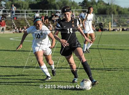 Thumbnail 2 in Oaks Christian @ Sunny Hills (CIF-SS D2 Playoffs) photogallery.