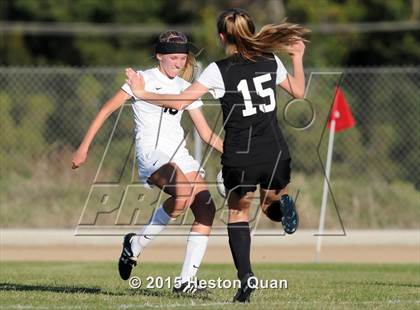 Thumbnail 3 in Oaks Christian @ Sunny Hills (CIF-SS D2 Playoffs) photogallery.