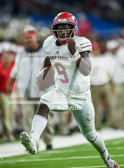 Thumbnail 2 in Katy vs North Shore (UIL 6A Regional Playoff) photogallery.