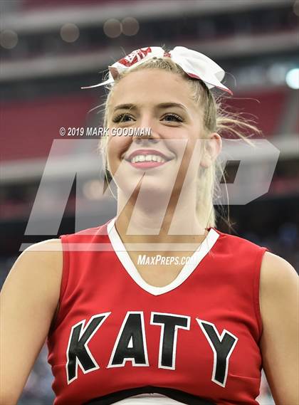 Thumbnail 2 in Katy vs North Shore (UIL 6A Regional Playoff) photogallery.