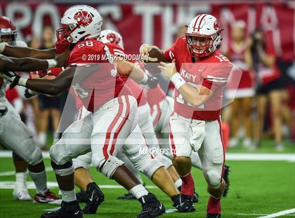 Thumbnail 3 in Katy vs North Shore (UIL 6A Regional Playoff) photogallery.