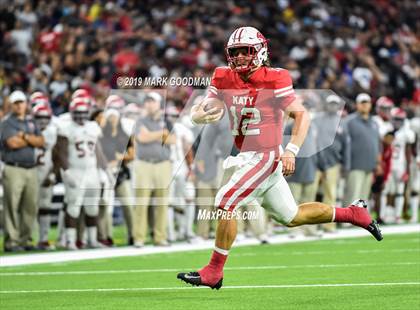 Thumbnail 2 in Katy vs North Shore (UIL 6A Regional Playoff) photogallery.