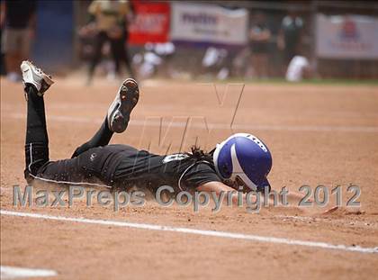Thumbnail 2 in Narbonne vs. Maywood Academy (CIF LACS Invitational Final) photogallery.