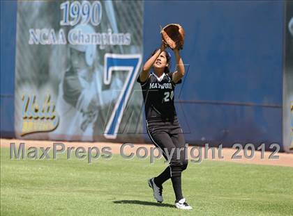Thumbnail 2 in Narbonne vs. Maywood Academy (CIF LACS Invitational Final) photogallery.