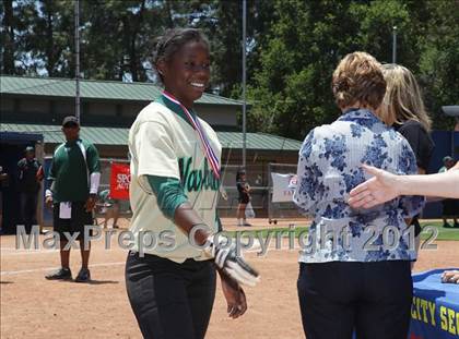 Thumbnail 3 in Narbonne vs. Maywood Academy (CIF LACS Invitational Final) photogallery.