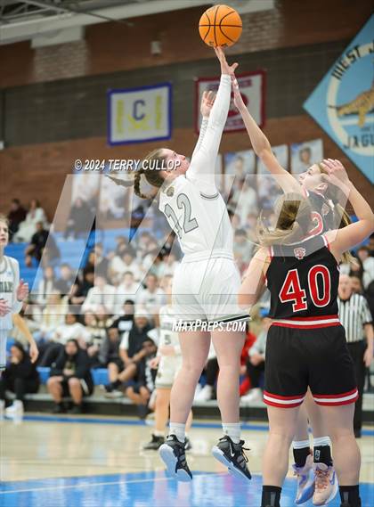Thumbnail 3 in Spanish Fork @ West Jordan (UHSAA 5A Round 1) photogallery.