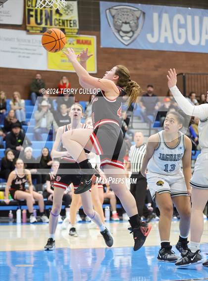 Thumbnail 2 in Spanish Fork @ West Jordan (UHSAA 5A Round 1) photogallery.