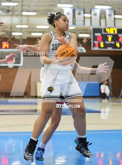 Thumbnail 1 in Spanish Fork @ West Jordan (UHSAA 5A Round 1) photogallery.