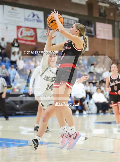 Thumbnail 3 in Spanish Fork @ West Jordan (UHSAA 5A Round 1) photogallery.