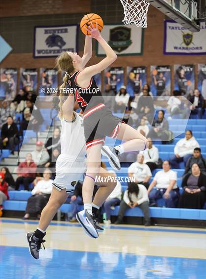 Thumbnail 3 in Spanish Fork @ West Jordan (UHSAA 5A Round 1) photogallery.