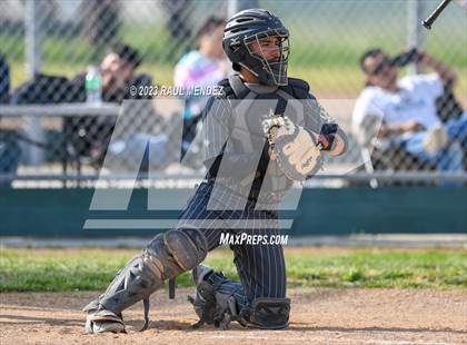 Thumbnail 1 in Kennedy vs Legacy photogallery.