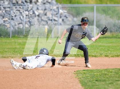 Thumbnail 2 in Kennedy vs Legacy photogallery.