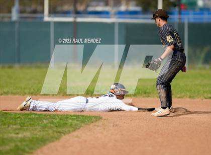 Thumbnail 3 in Kennedy vs Legacy photogallery.