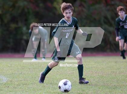Thumbnail 3 in Hamilton-Wenham Regional @ Pentucket Regional photogallery.
