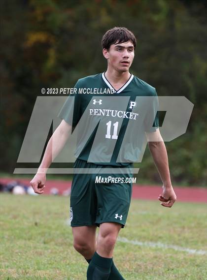 Thumbnail 1 in Hamilton-Wenham Regional @ Pentucket Regional photogallery.