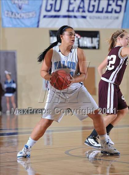 Thumbnail 3 in Golden @ Valor Christian photogallery.