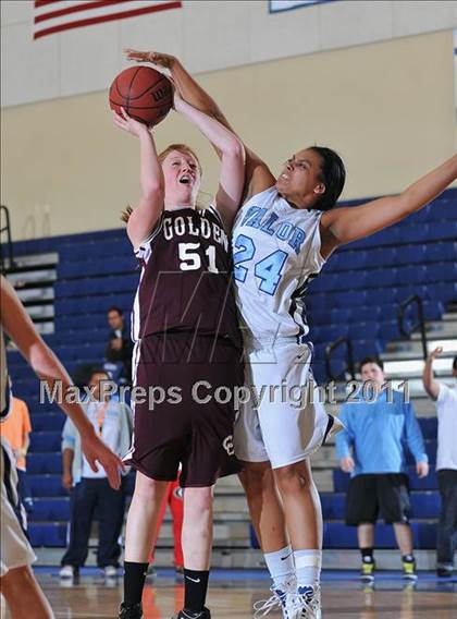 Thumbnail 2 in Golden @ Valor Christian photogallery.