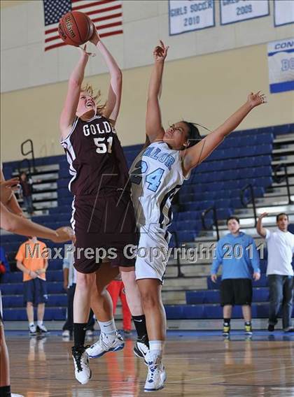Thumbnail 3 in Golden @ Valor Christian photogallery.