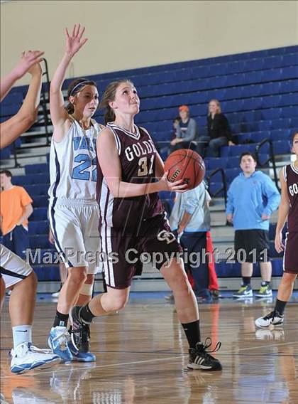 Thumbnail 3 in Golden @ Valor Christian photogallery.