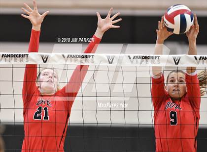 Thumbnail 3 in Bowie @ Vandegrift  photogallery.