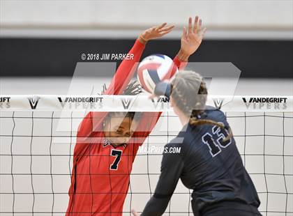 Thumbnail 2 in Bowie @ Vandegrift  photogallery.