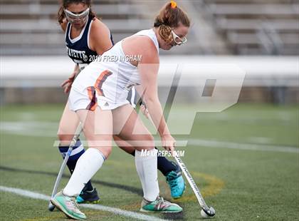 Thumbnail 2 in Mountain View vs Lafayette (Bulldog Invitational) photogallery.