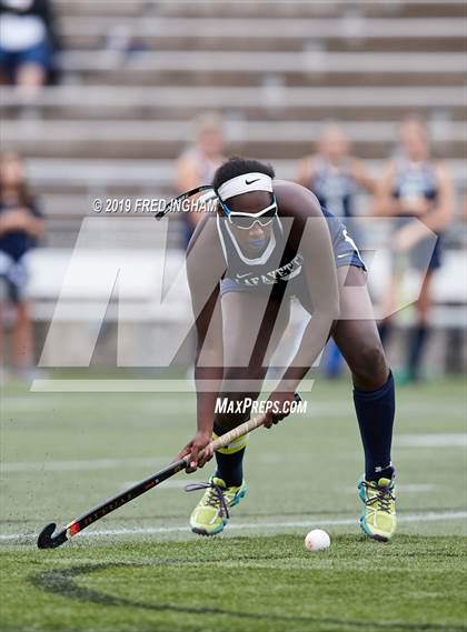 Thumbnail 2 in Mountain View vs Lafayette (Bulldog Invitational) photogallery.