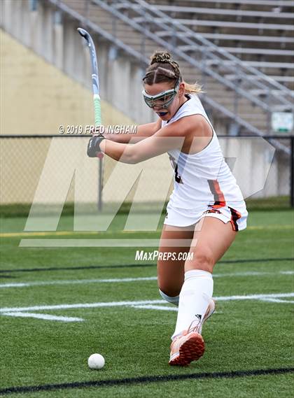 Thumbnail 2 in Mountain View vs Lafayette (Bulldog Invitational) photogallery.
