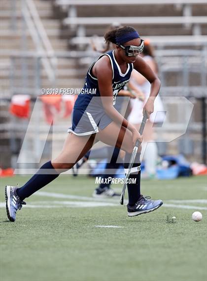 Thumbnail 3 in Mountain View vs Lafayette (Bulldog Invitational) photogallery.