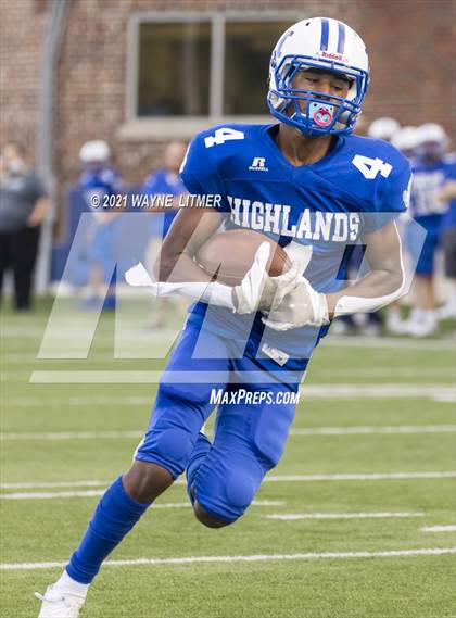 Thumbnail 2 in Simon Kenton @ Highlands photogallery.