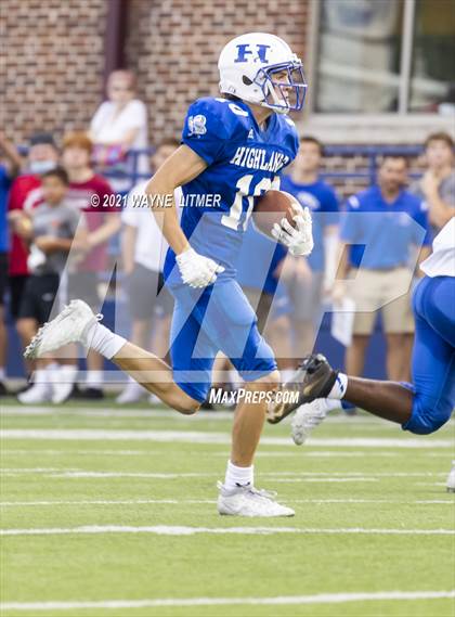 Thumbnail 3 in Simon Kenton @ Highlands photogallery.