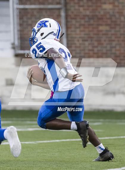 Thumbnail 1 in Simon Kenton @ Highlands photogallery.