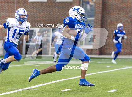 Thumbnail 2 in Simon Kenton @ Highlands photogallery.